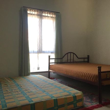Dallil Putra Villa Lembang Exterior foto