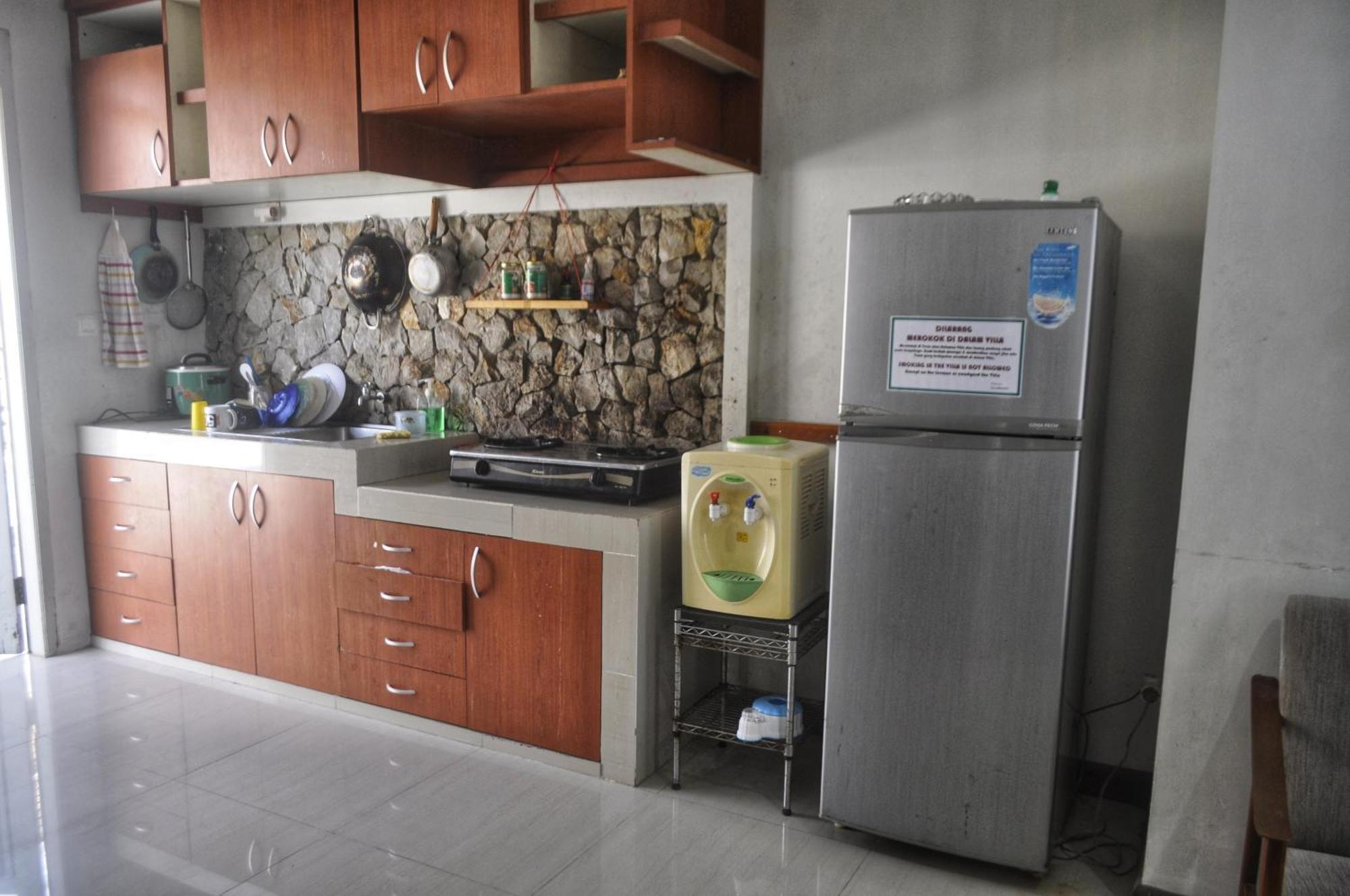 Dallil Putra Villa Lembang Exterior foto